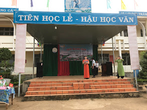 Hưởng ứng ngày Sách và Văn hoá đọc Việt Nam,  Thư viện kết hợp Liên đội trường THCS Chư Quynh đã tổ chức sân chơi “ Ngày hội đọc sách”.