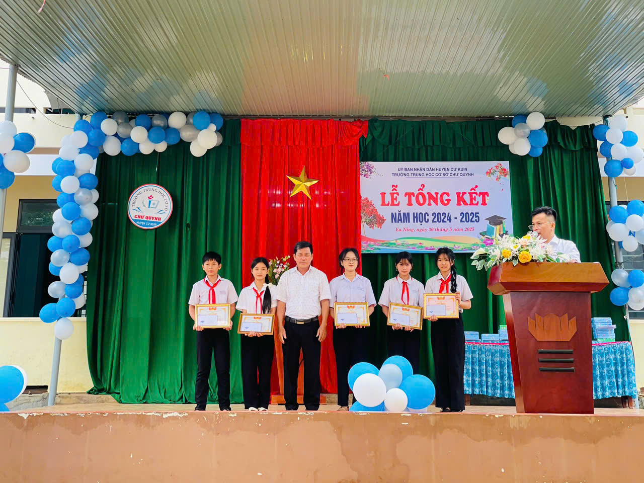Lễ tổng kết năm học 2024-2025